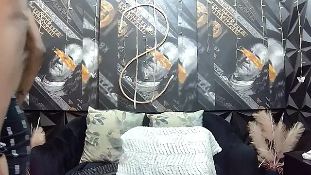 Lilmisbaddyxxx online show from 25, 9, 2025