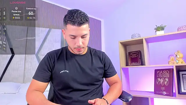 Snapshot of Axel_grey_ chatting on 29, 3, 2026 Axel grey online show from 29, 3, 2026