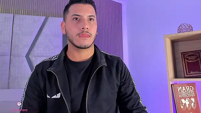 Snapshot of Axel_grey_ chatting on 6, 4, 2026 Axel grey online show from 6, 4, 2026