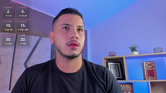 Snapshot of Axel_grey_ chatting on 24, 4, 2026 Axel grey online show from 24, 4, 2026