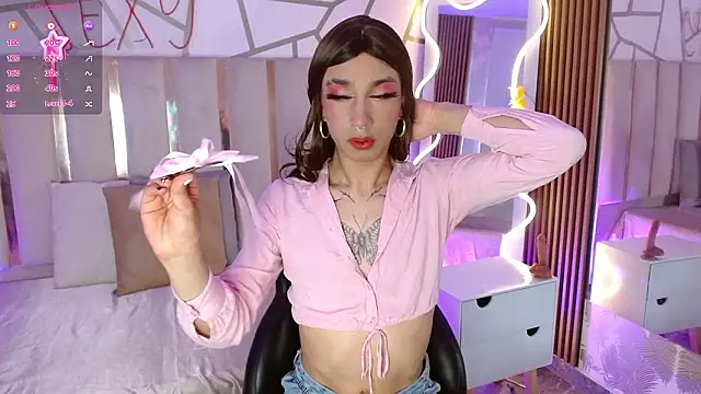 Snapshot of CYRUS_TAY chatting on 2, 2, 2026 CYRUS TAY online show from 2, 2, 2026