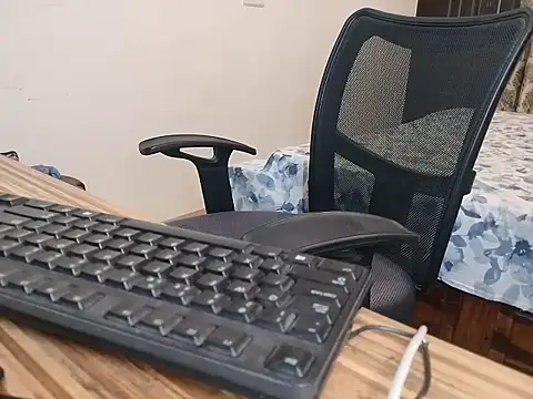 Snapshot of Cynthia011 chatting on 18, 9, 2025 Cynthia011 online show from 18, 9, 2025