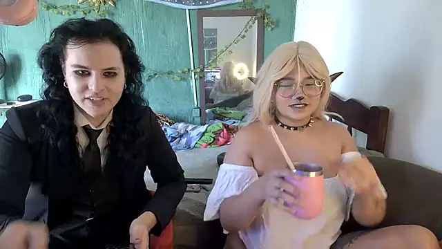 Angel Duck online show from 23, 9, 2025