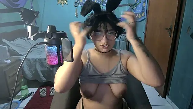 Snapshot of Angel_Duck chatting on 10, 11, 2025 Angel Duck online show from 10, 11, 2025