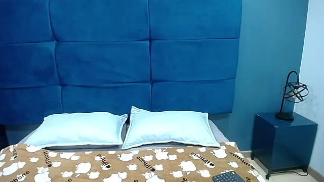 Snapshot of Jheampiiero chatting on 18, 9, 2025 Jheampiiero online show from 18, 9, 2025