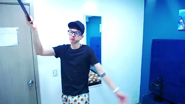 Snapshot of Jheampiiero chatting on 23, 9, 2025 Jheampiiero online show from 23, 9, 2025