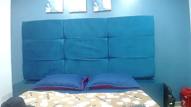 Snapshot of Jheampiiero chatting on 8, 10, 2025 Jheampiiero online show from 8, 10, 2025