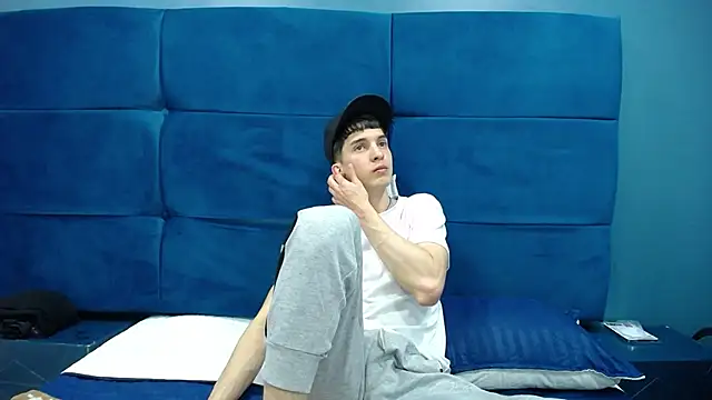 Snapshot of Jheampiiero chatting on 14, 10, 2025 Jheampiiero online show from 14, 10, 2025