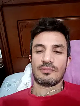 Snapshot of OGUZOZAN chatting on 12, 9, 2025 OGUZOZAN online show from 12, 9, 2025