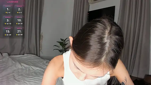 Amy Loveme online show from 21, 12, 2025