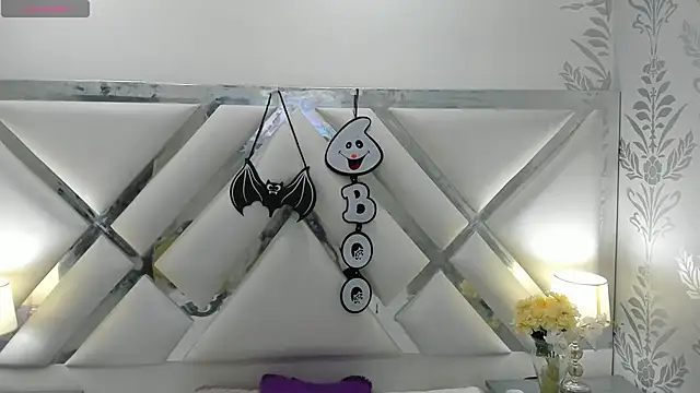 lanarios online show from 9, 10, 2025