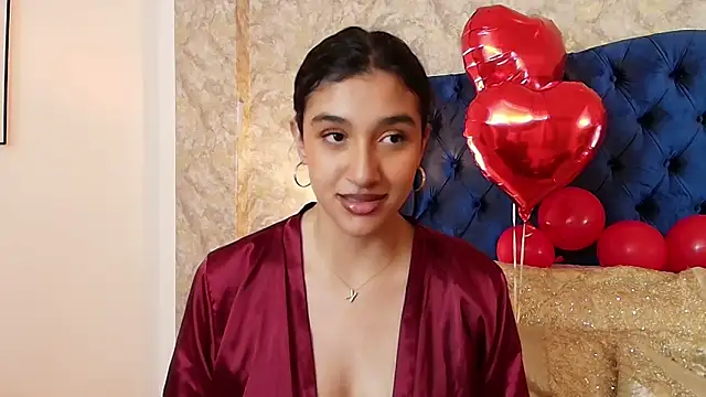 Snapshot of ValentiinaCruz chatting on 12, 2, 2026 ValentiinaCruz online show from 12, 2, 2026