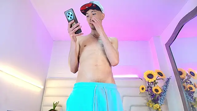 Ashton Myers online show from 27, 11, 2025