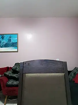 Snapshot of _SexyPetite_ chatting on 3, 10, 2025  SexyPetite  online show from 3, 10, 2025