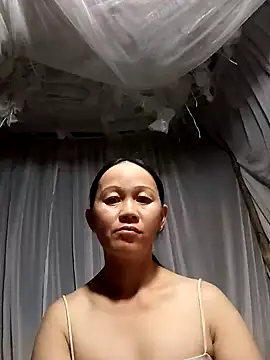 Snapshot of MaiHoa69 chatting on 28, 9, 2025 MaiHoa69 online show from 28, 9, 2025