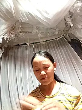 Snapshot of MaiHoa69 chatting on 15, 10, 2025 MaiHoa69 online show from 15, 10, 2025