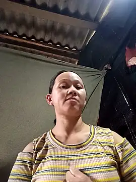 Snapshot of MaiHoa69 chatting on 16, 10, 2025 MaiHoa69 online show from 16, 10, 2025