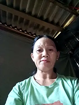 Snapshot of MaiHoa69 chatting on 17, 10, 2025 MaiHoa69 online show from 17, 10, 2025