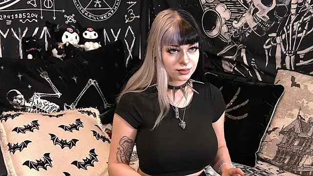 Paige Turner online show from 25, 3, 2026