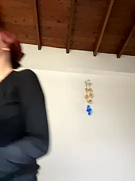 Snapshot of Paulina-Wells chatting on 25, 9, 2025 Paulina-Wells online show from 25, 9, 2025