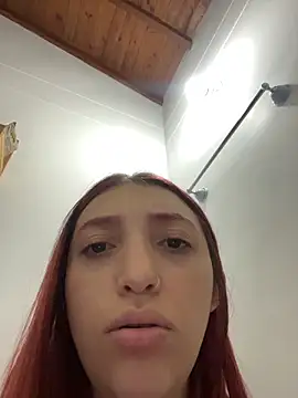 Snapshot of Paulina-Wells chatting on 13, 10, 2025 Paulina-Wells online show from 13, 10, 2025