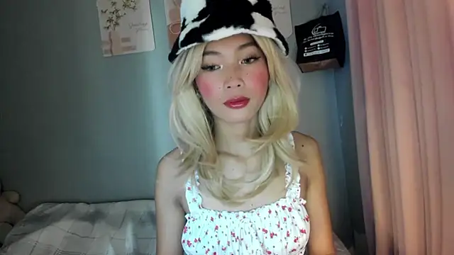 Snapshot of Anne_the_virgin chatting on 8, 1, 2026 Anne the virgin online show from 8, 1, 2026