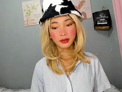 Snapshot of Anne_the_virgin chatting on 13, 2, 2026 Anne the virgin online show from 13, 2, 2026