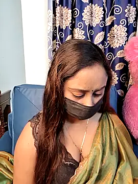 Cute-lusi online show from 4, 12, 2025