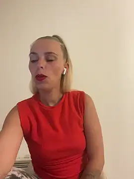 Snapshot of BrumeLove chatting on 10, 7, 2026 BrumeLove online show from 10, 7, 2026