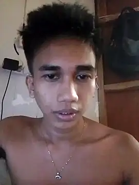 charlie0728 online show from 4, 10, 2025