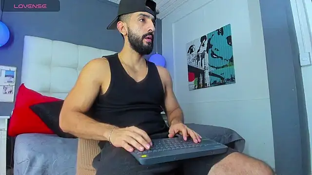 Snapshot of Yiyo10_ chatting on 14, 2, 2026 Yiyo10 online show from 14, 2, 2026