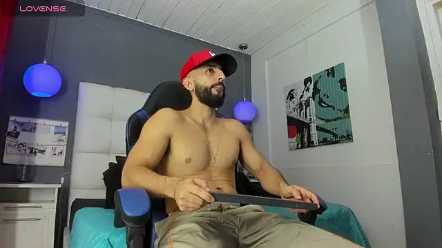 Snapshot of Yiyo10_ chatting on 19, 2, 2026 Yiyo10 online show from 19, 2, 2026