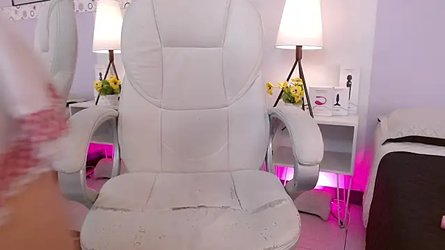 Celesstegh online show from 28, 11, 2025