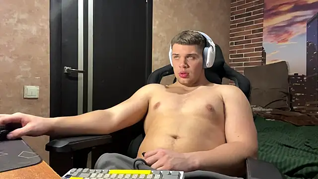 Snapshot of MusclePhantom chatting on 18, 3, 2026 MusclePhantom online show from 18, 3, 2026