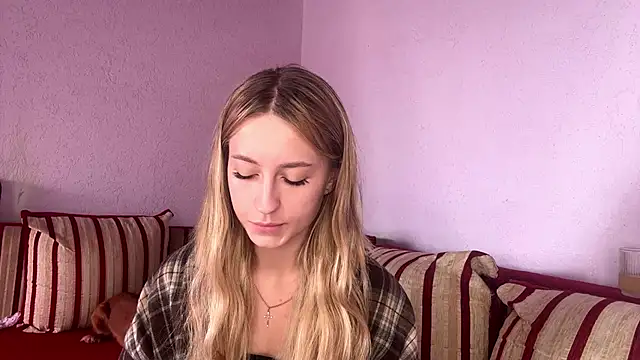 Jetta Corsacami online show from 15, 9, 2025