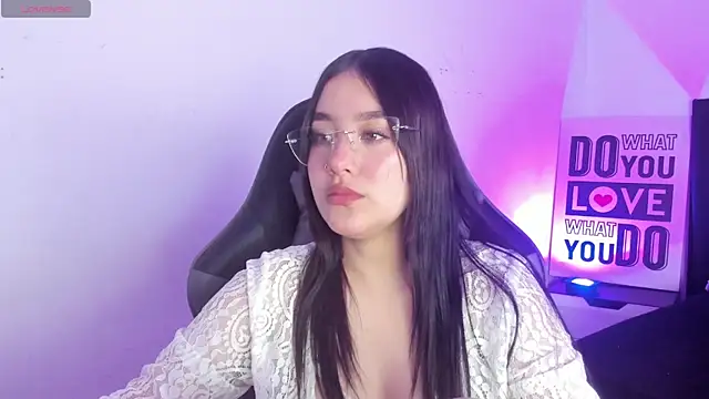 KimGarces online show from 14, 9, 2025