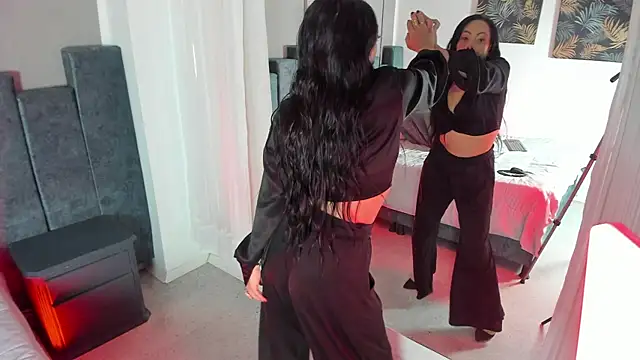 Snapshot of Scaar_Percy chatting on 4, 10, 2025 Scaar Percy online show from 4, 10, 2025