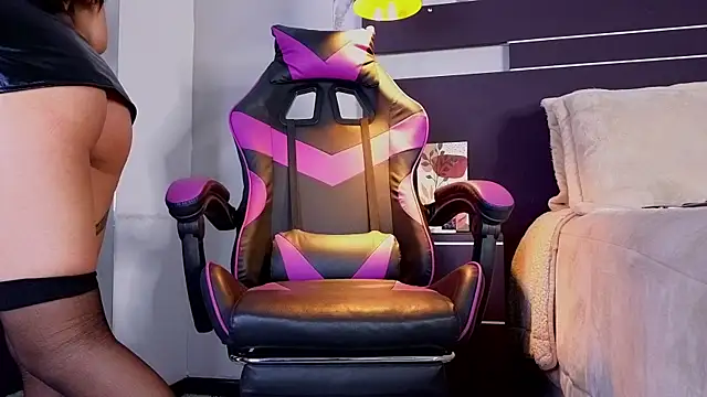 eviegothel  online show from 27, 3, 2026