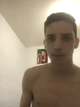Snapshot of Lobito_00 chatting on 7, 6, 2026 Lobito 00 online show from 7, 6, 2026
