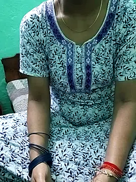 Apurvaa online show from 4, 12, 2025