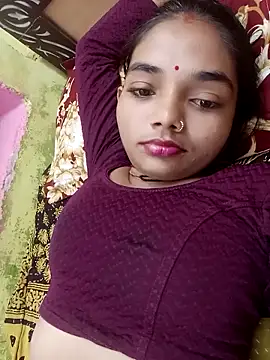 Snapshot of Hitsda chatting on 4, 11, 2025 Hitsda online show from 4, 11, 2025