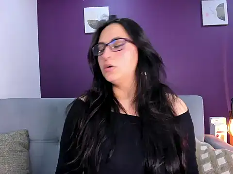 NavannyCattan online show from 2, 2, 2026