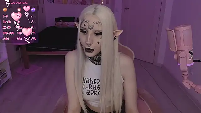 Nana stolass online show from 5, 3, 2026