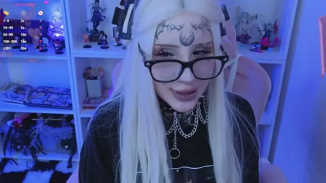 Snapshot of Nana_stolass chatting on 28, 7, 2026 Nana stolass online show from 28, 7, 2026