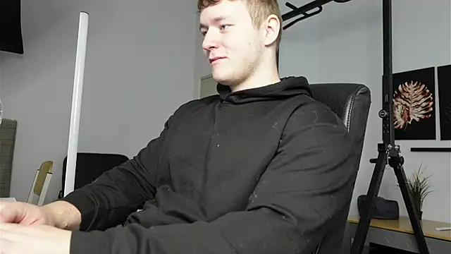 Richard Dullas online show from 11, 11, 2025