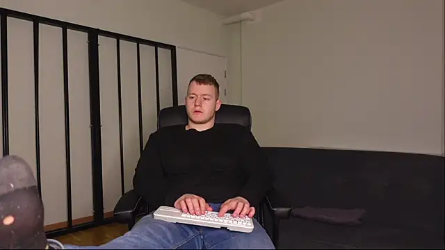 Richard Dullas online show from 3, 12, 2025