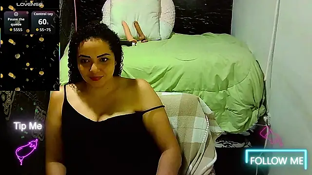 Snapshot of _naughty_milf chatting on 31, 3, 2026 naughty milf online show from 31, 3, 2026