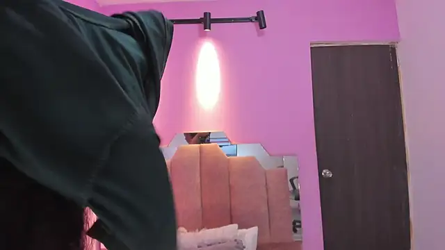 AndreaSweet2 online show from 14, 2, 2026