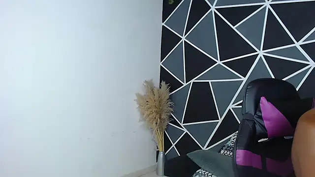 Snapshot of karol_the_warrior chatting on 19, 9, 2025 karol the warrior online show from 19, 9, 2025