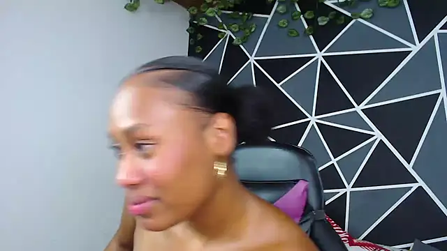 Snapshot of karol_the_warrior chatting on 2, 10, 2025 karol the warrior online show from 2, 10, 2025